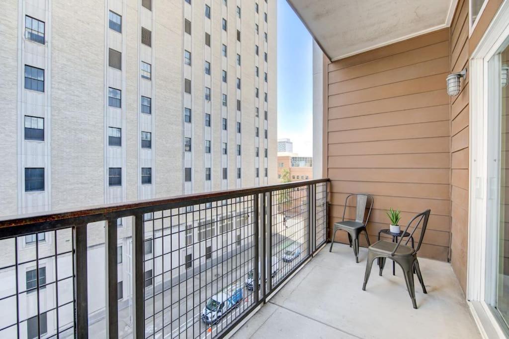 Fancy Apt Downtown. Pool. Gym. Lounge. Pet Ok Houston Zewnętrze zdjęcie