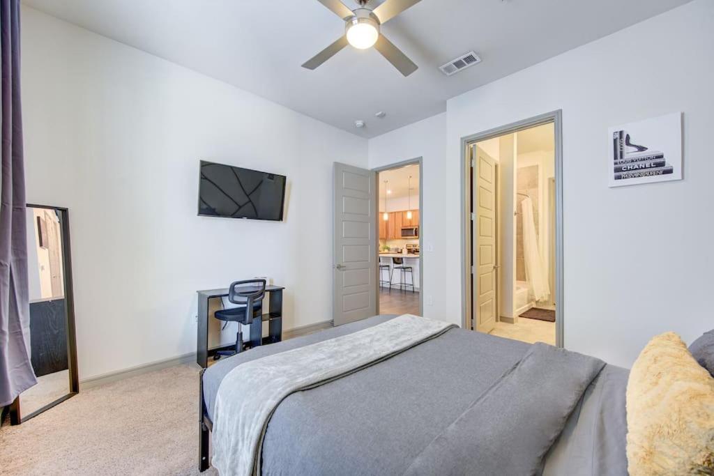 Fancy Apt Downtown. Pool. Gym. Lounge. Pet Ok Houston Zewnętrze zdjęcie