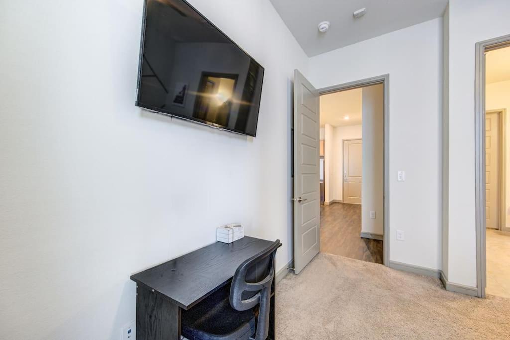Fancy Apt Downtown. Pool. Gym. Lounge. Pet Ok Houston Zewnętrze zdjęcie