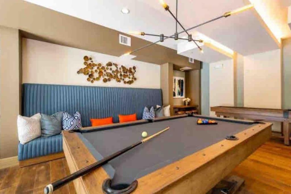 Fancy Apt Downtown. Pool. Gym. Lounge. Pet Ok Houston Zewnętrze zdjęcie